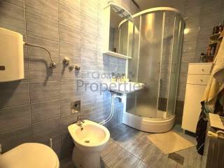 Samostojeća kuća, Prodaja, Zagreb, Donja Dubrava