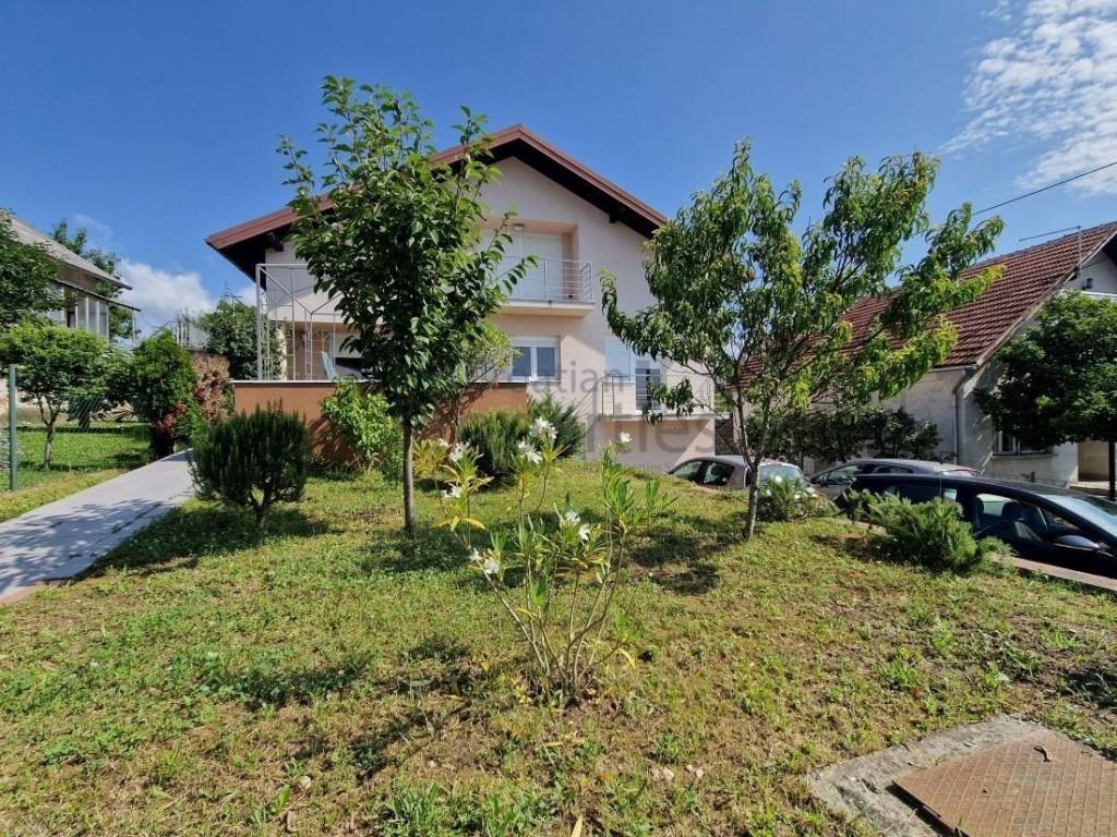 Samostojeća kuća, Prodaja, Zagreb, Maksimir