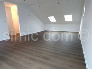 Stan u zgradi, Prodaja, Split, Split