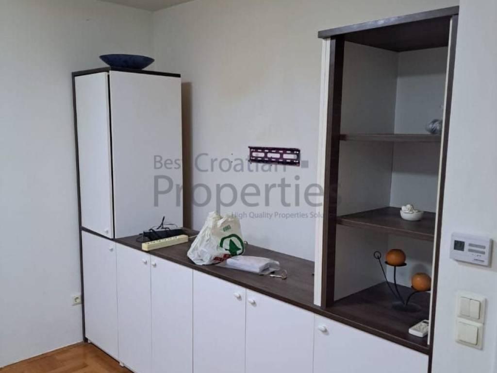 Stan u zgradi, Najam, Zagreb, Stenjevec