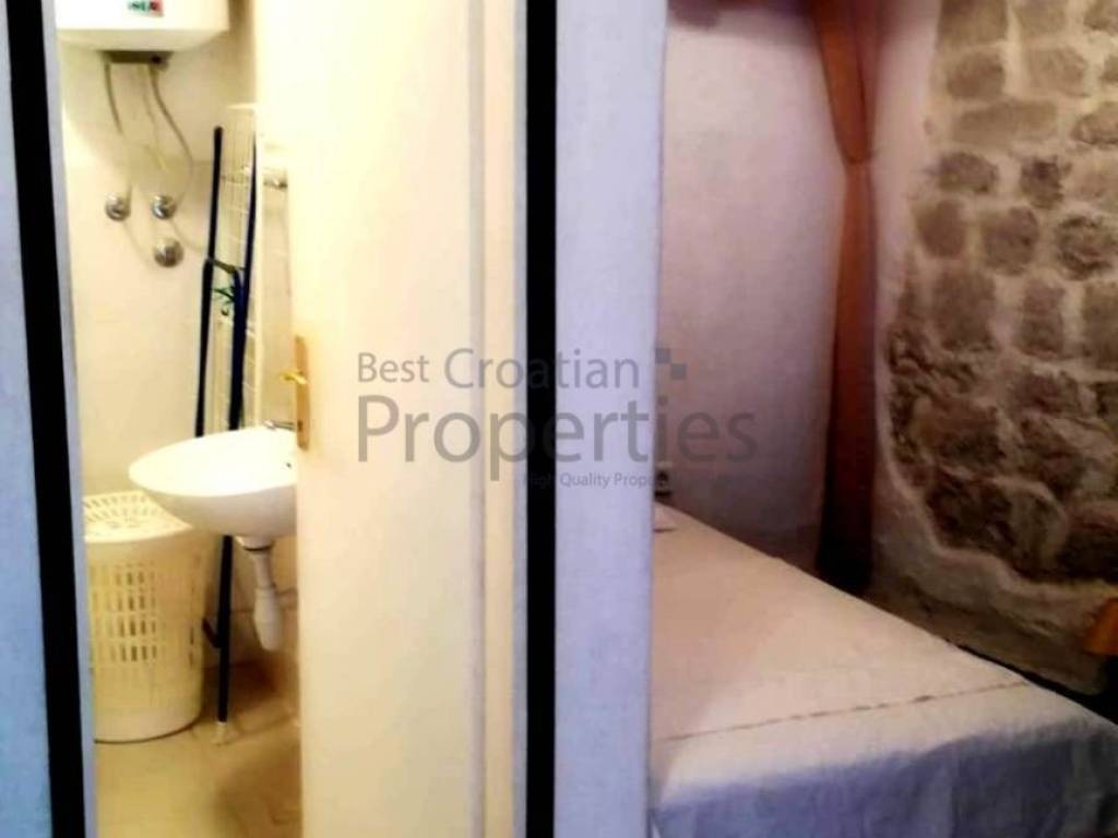 Kamena kuća, Prodaja, Trogir, Trogir