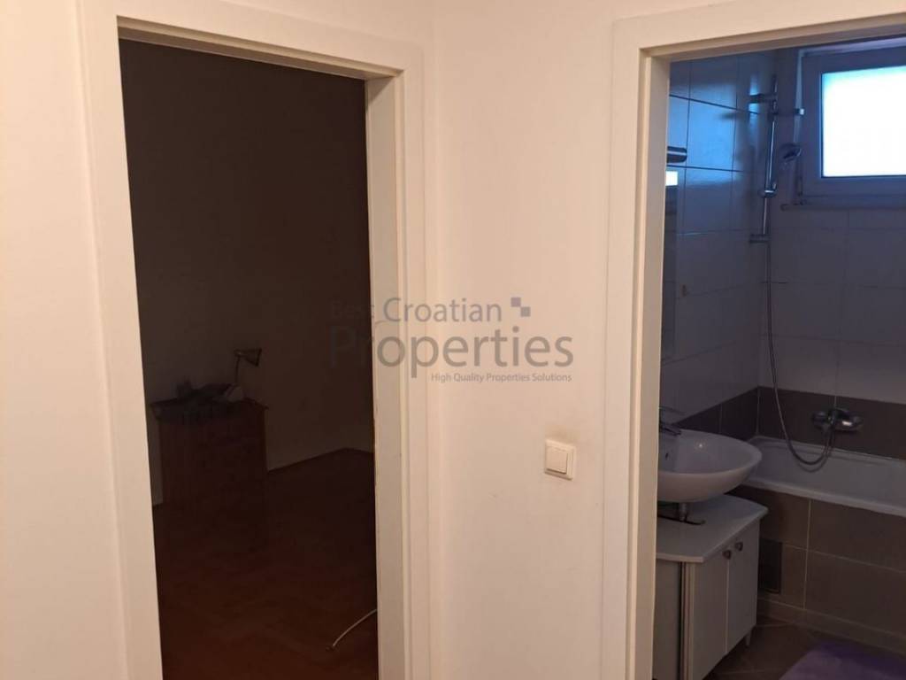 Stan u zgradi, Najam, Zagreb, Stenjevec