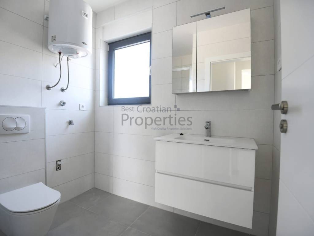 Stan u novogradnji, Prodaja, Nin, Zaton