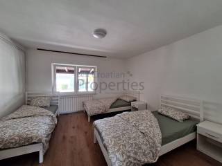 Samostojeća kuća, Najam, Zagreb, Donja Dubrava