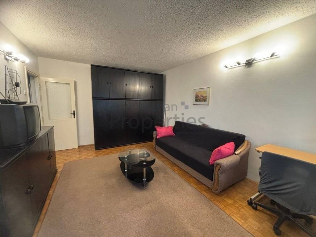 Stan u zgradi, Najam, Zagreb, Trešnjevka - jug