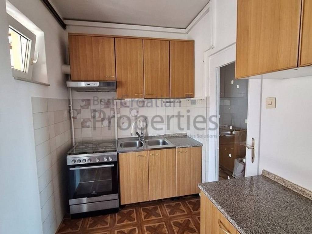 Samostojeća kuća, Najam, Zagreb, Donja Dubrava