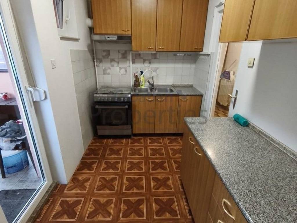 Samostojeća kuća, Najam, Zagreb, Donja Dubrava