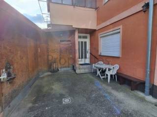 Samostojeća kuća, Najam, Zagreb, Donja Dubrava