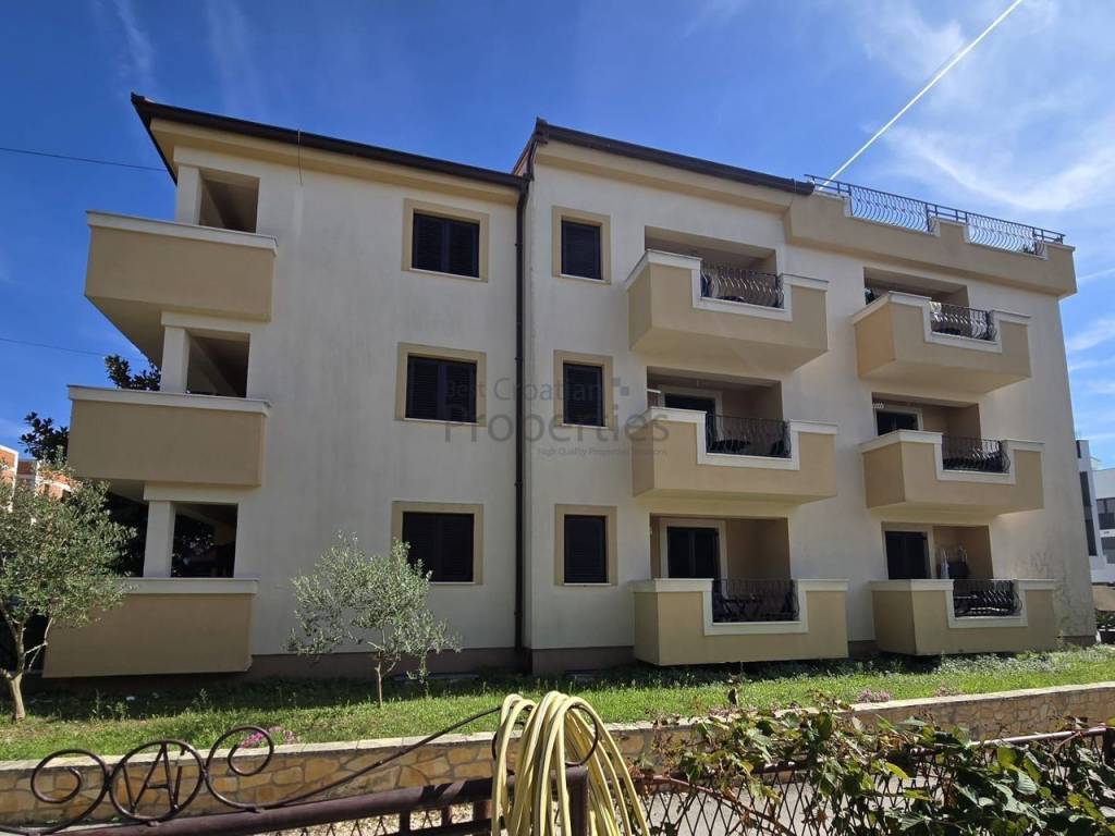 Stambeno poslovni objekt, Prodaja, Sukošan, Sukošan