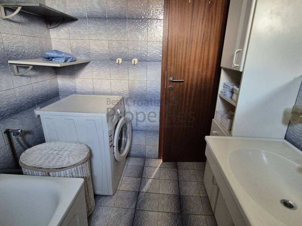 Stan u zgradi, Prodaja, Sveta Nedelja, Novaki