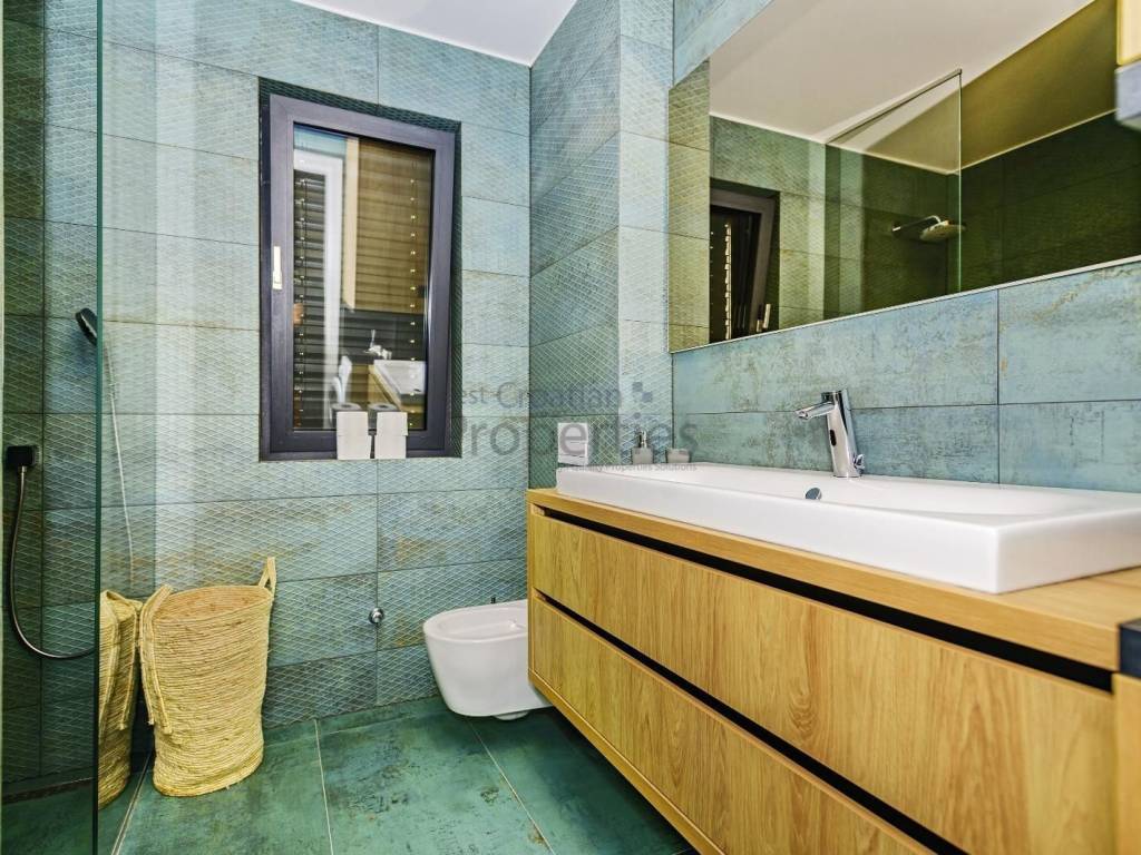 Stan u vili, Prodaja, Zadar - Okolica, Petrčane