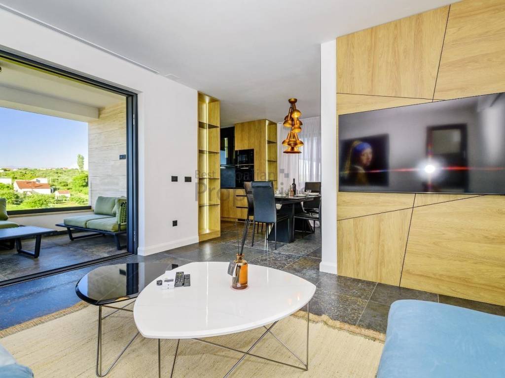 Stan u vili, Prodaja, Zadar - Okolica, Petrčane