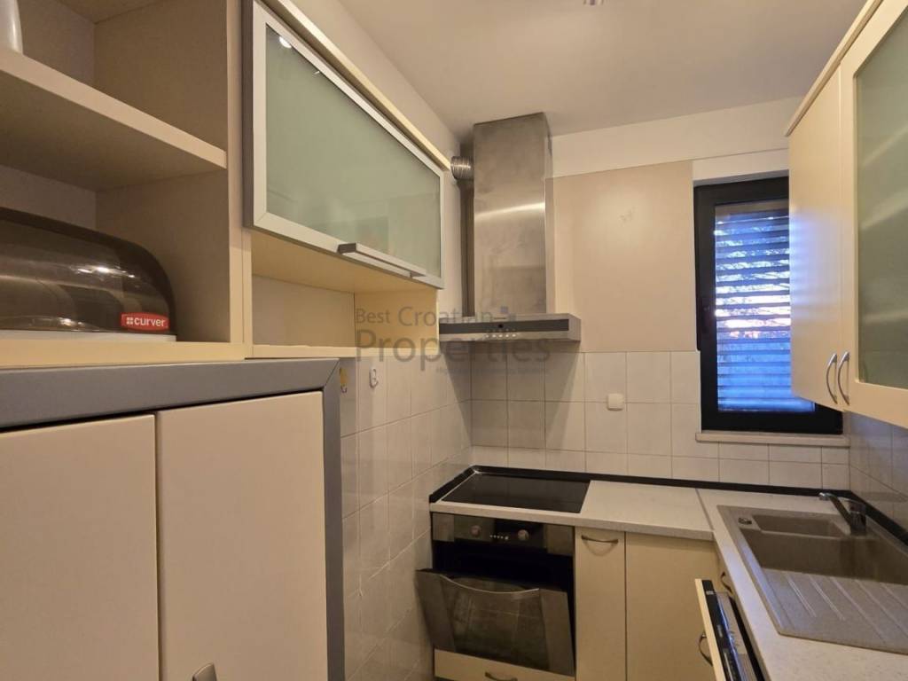 Stan u zgradi, Prodaja, Nin, Zaton