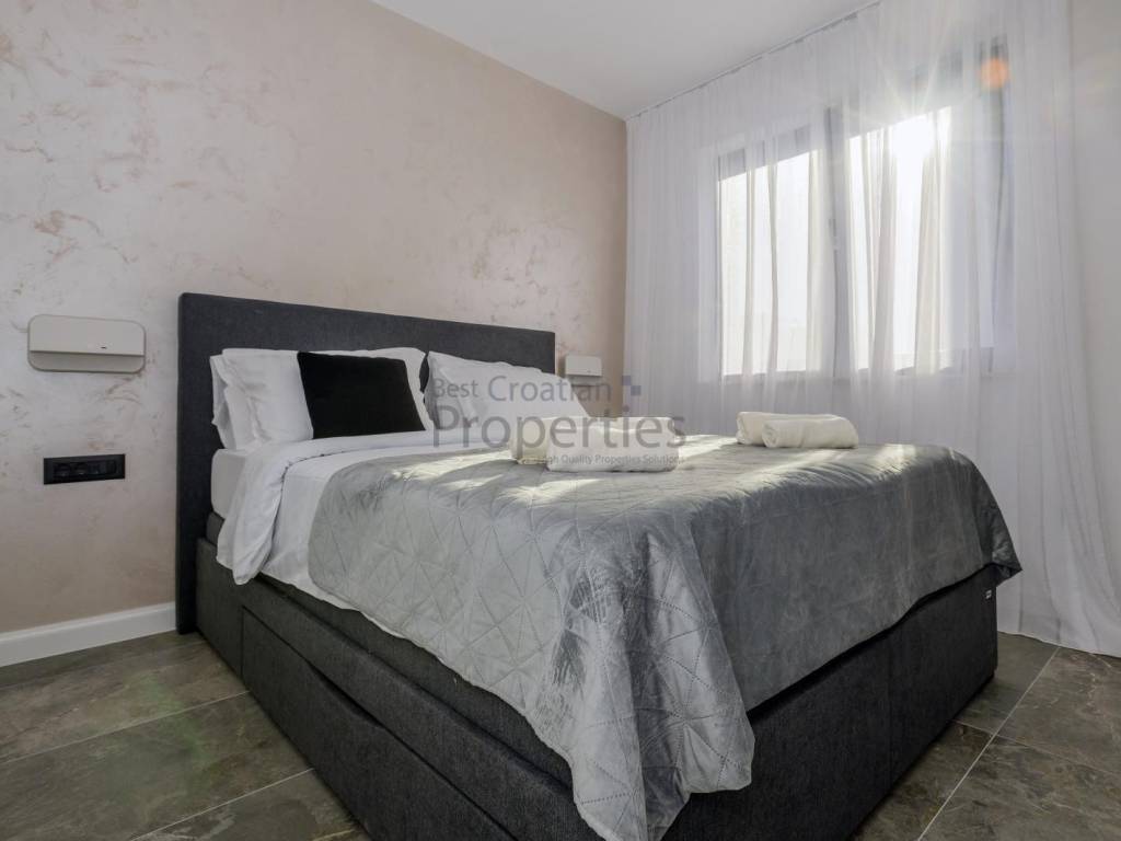 Stan u vili, Prodaja, Zadar - Okolica, Petrčane