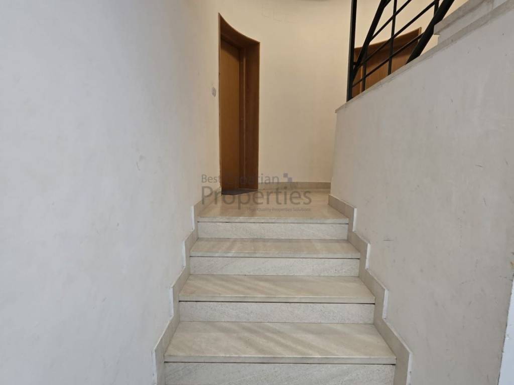 Stan u zgradi, Prodaja, Nin, Zaton