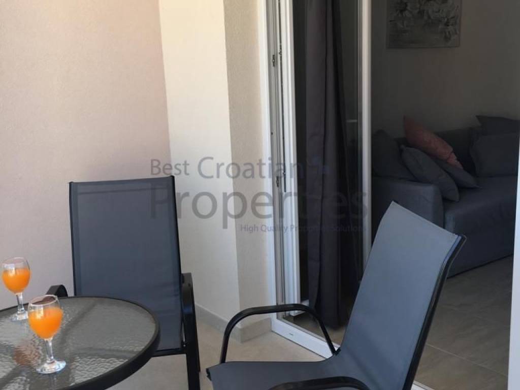 Stan u zgradi, Prodaja, Sveti Filip i Jakov, Sveti Filip i Jakov