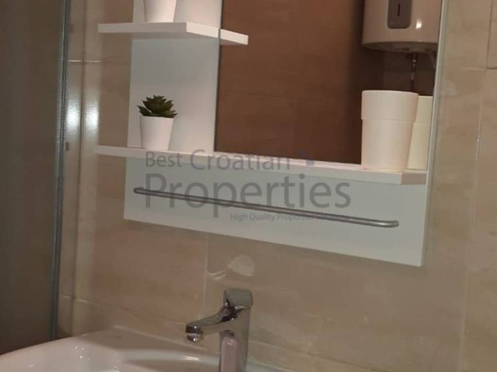 Stan u zgradi, Prodaja, Sveti Filip i Jakov, Sveti Filip i Jakov