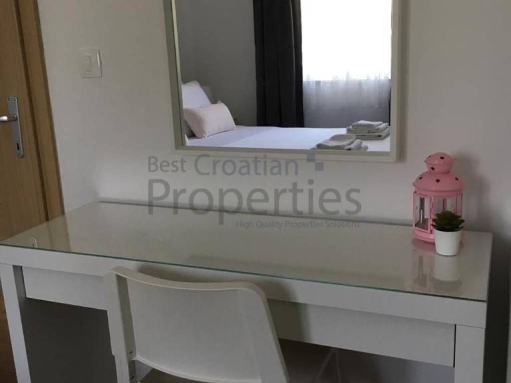 Stan u zgradi, Prodaja, Sveti Filip i Jakov, Sveti Filip i Jakov