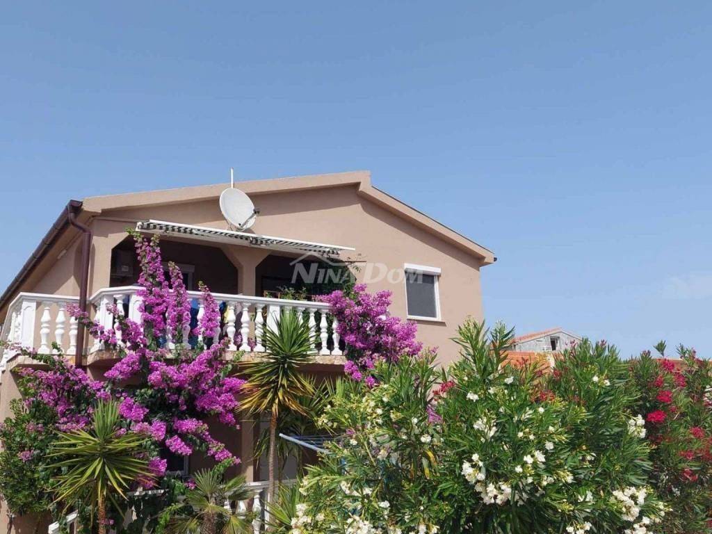 Apartmanska kuća, Prodaja, Vir, Vir