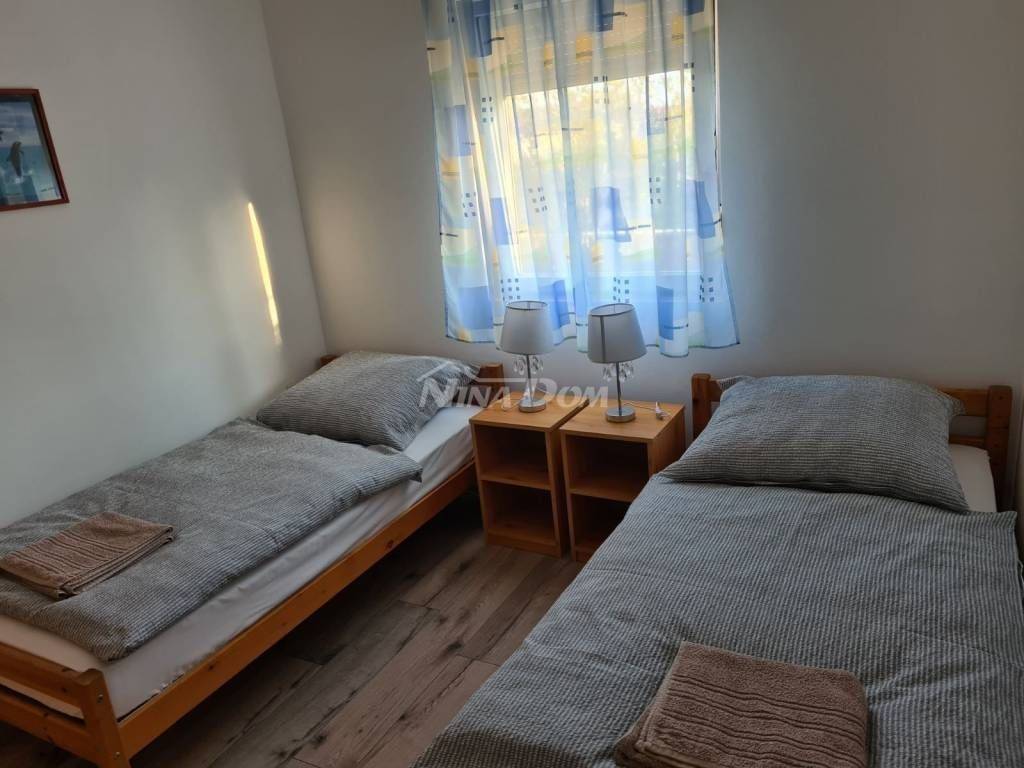 Apartmanska kuća, Prodaja, Vir, Vir