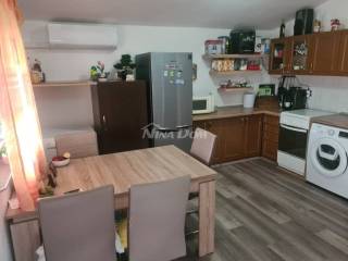 Apartmanska kuća, Prodaja, Vir, Vir