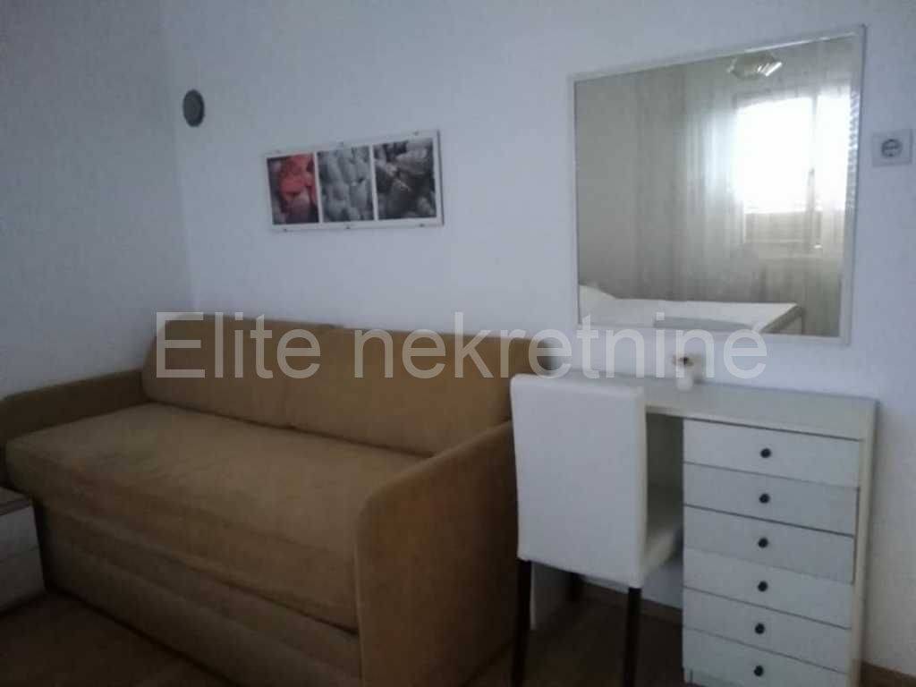 Stan u kući , Najam, Rijeka, Sjever