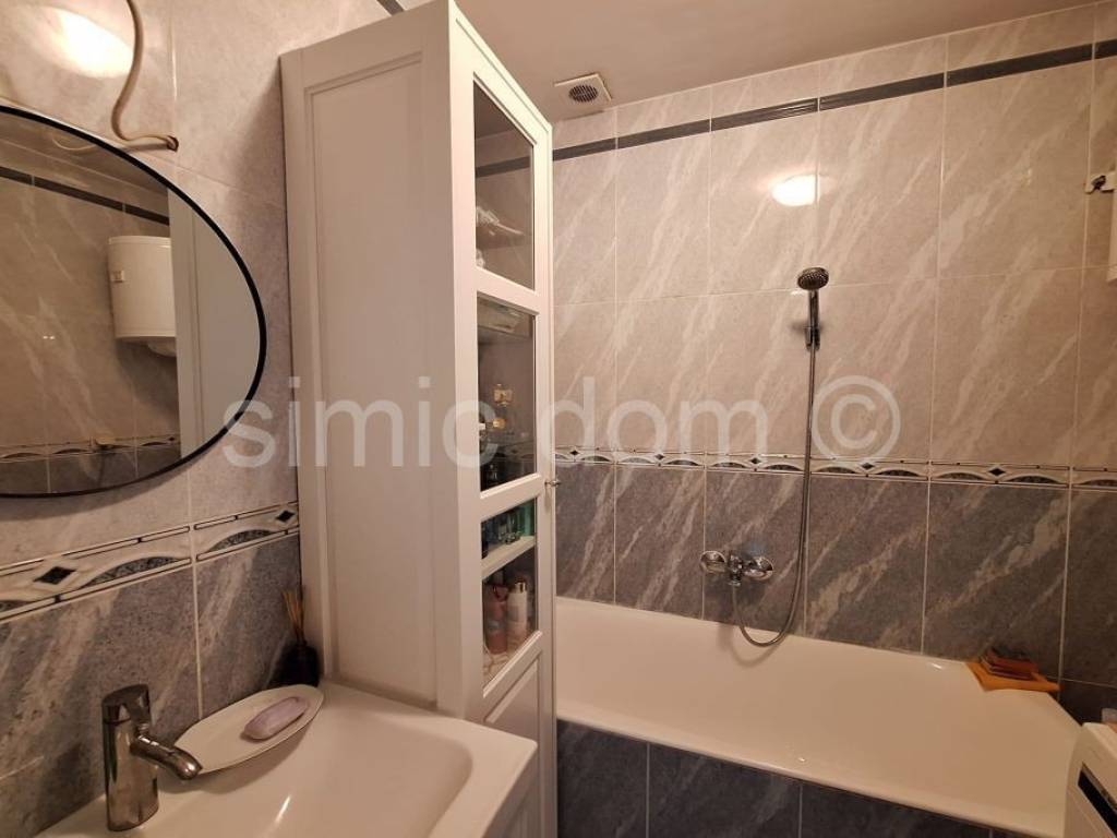 Stan u zgradi, Prodaja, Split, Split