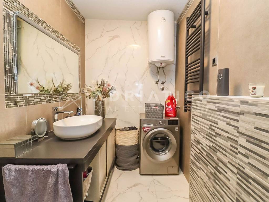 Stan u starijoj zgradi, Prodaja, Rovinj, Rovinj