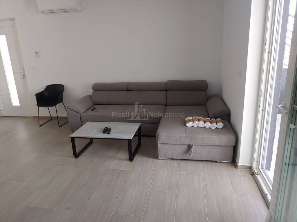 Apartmanska kuća, Prodaja, Ražanac, Ražanac