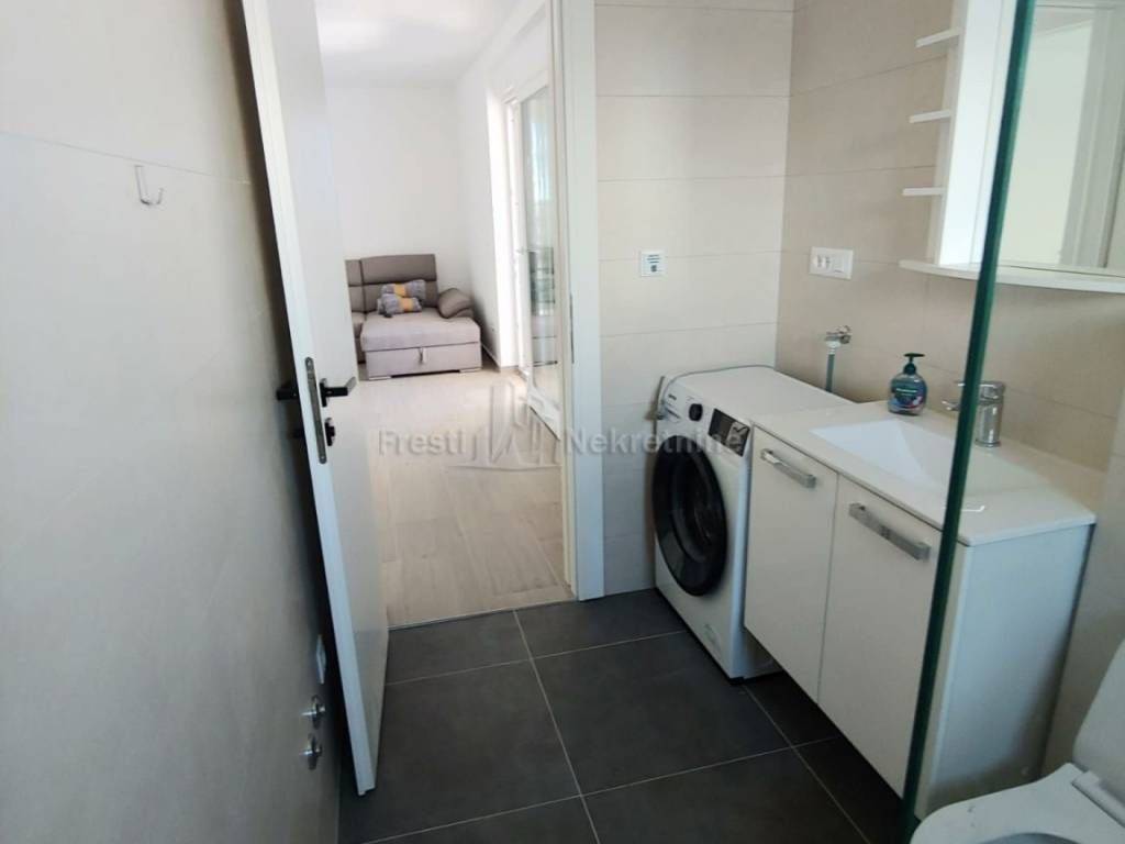 Apartmanska kuća, Prodaja, Ražanac, Ražanac