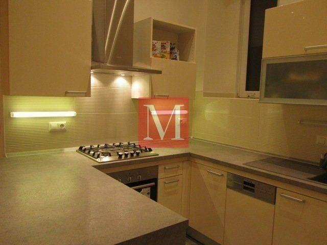 Stan u zgradi, Prodaja, Zagreb, Donji Grad