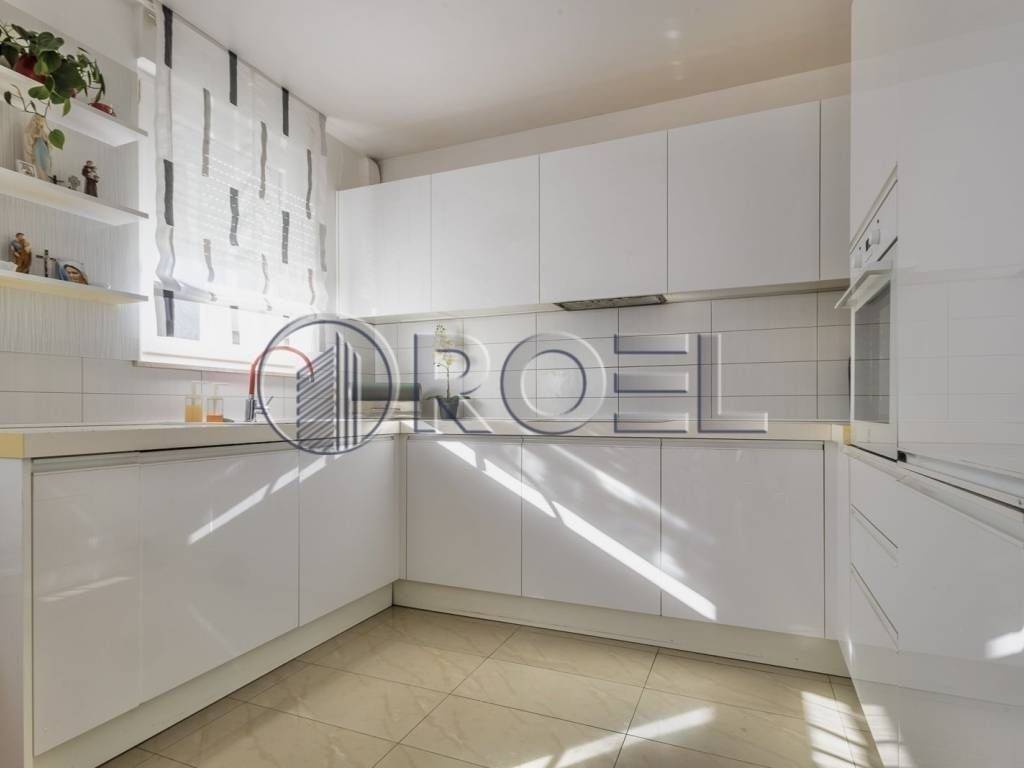 Stan u zgradi, Prodaja, Zagreb, Sesvete