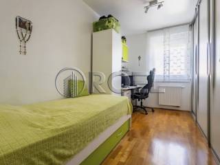 Stan u zgradi, Prodaja, Zagreb, Sesvete