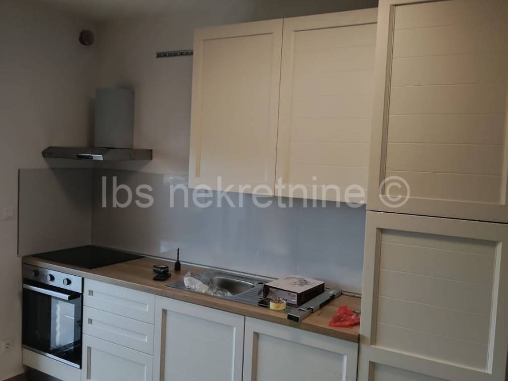 Stan u novogradnji, Najam, Sinj, Sinj