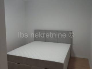 Stan u novogradnji, Najam, Sinj, Sinj