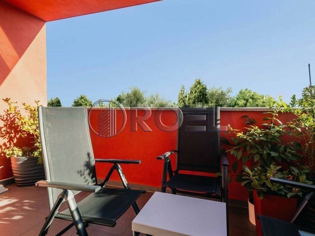 Stan u zgradi, Prodaja, Zagreb, Sesvete