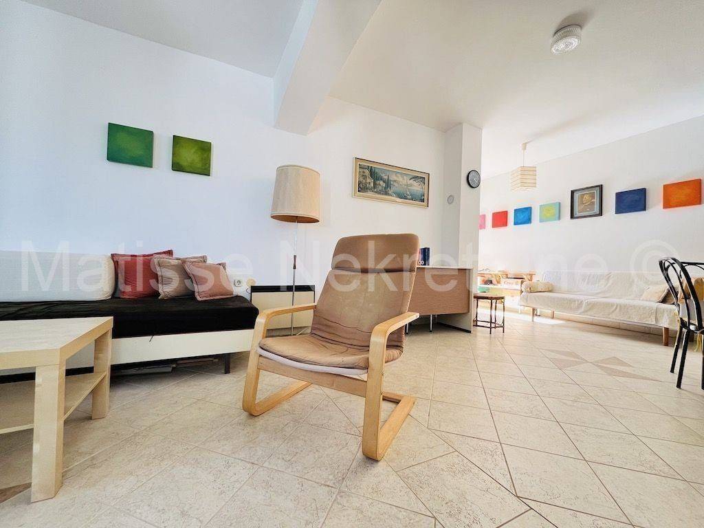 Stan u zgradi, Prodaja, Ližnjan, Ližnjan