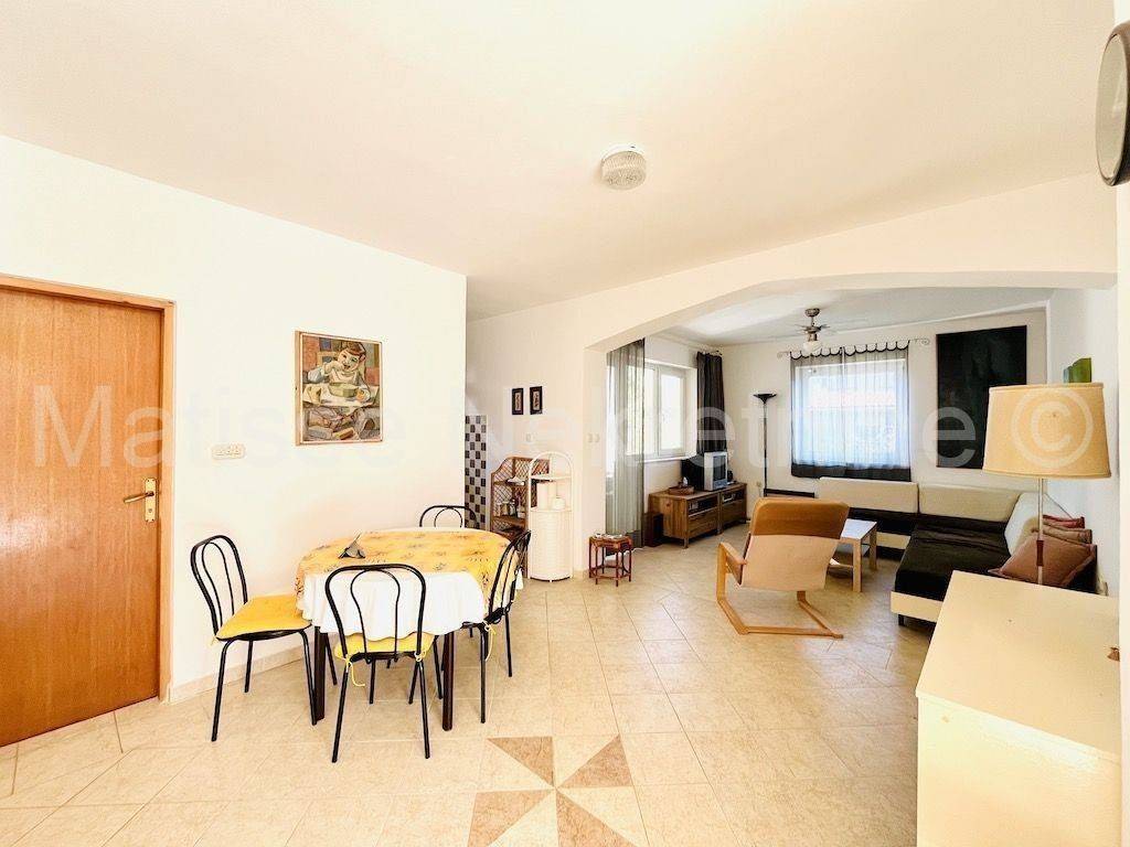 Stan u zgradi, Prodaja, Ližnjan, Ližnjan