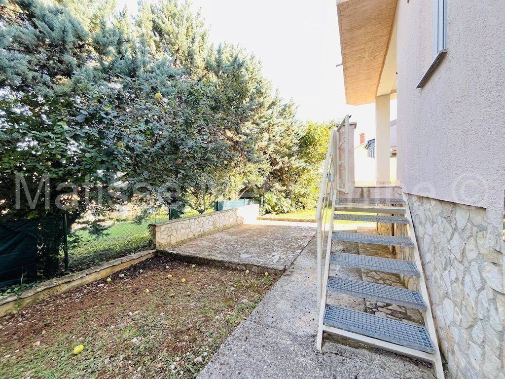 Stan u zgradi, Prodaja, Ližnjan, Ližnjan