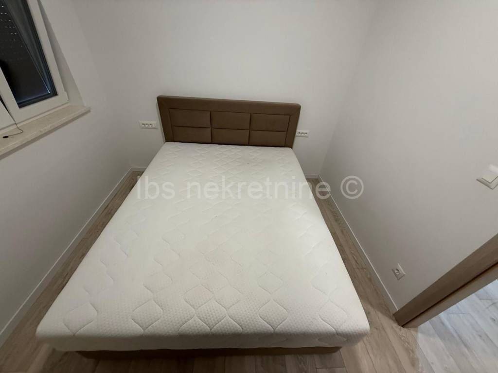 Stan u kući, Najam, Sinj, Sinj