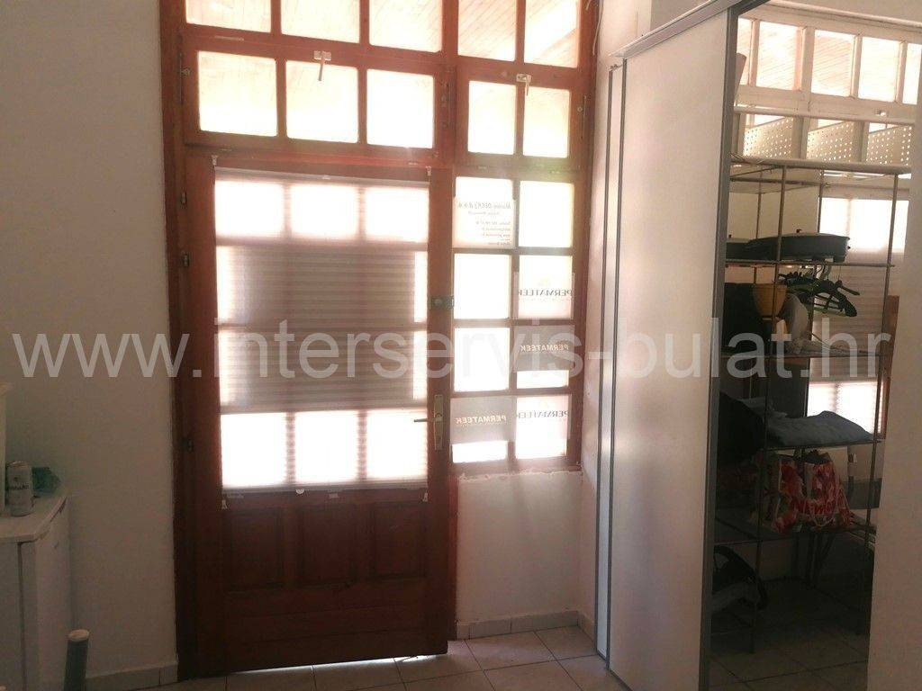 Višenamjenski prostor, Prodaja, Šibenik, Šibenik