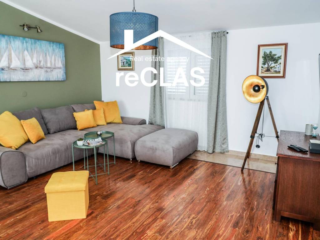 Kastela, Kastel Luksic