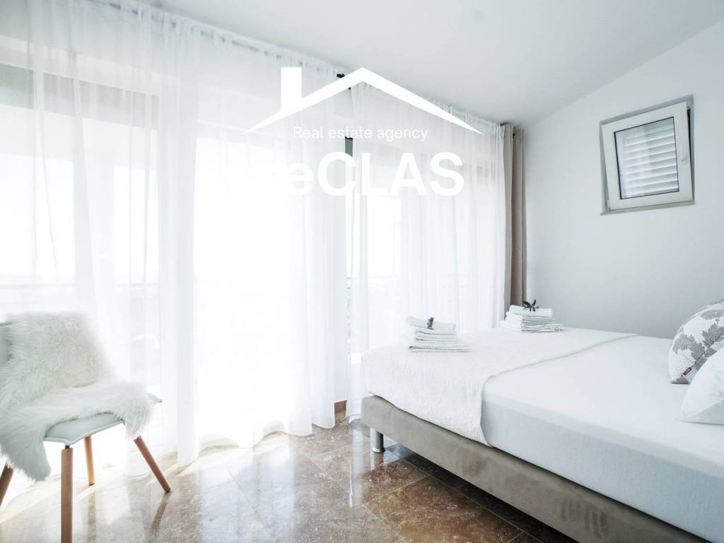 Kastela, Kastel Luksic