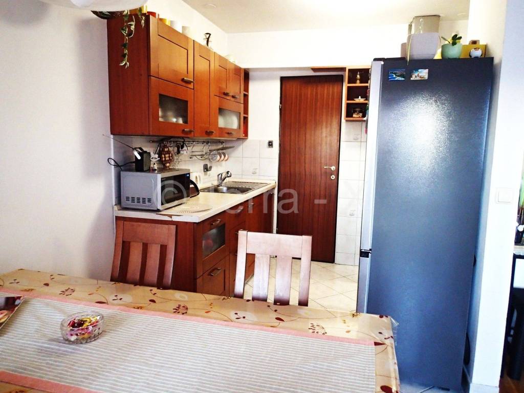 Stan viseetazni, Prodaja, Zagreb, Stenjevec