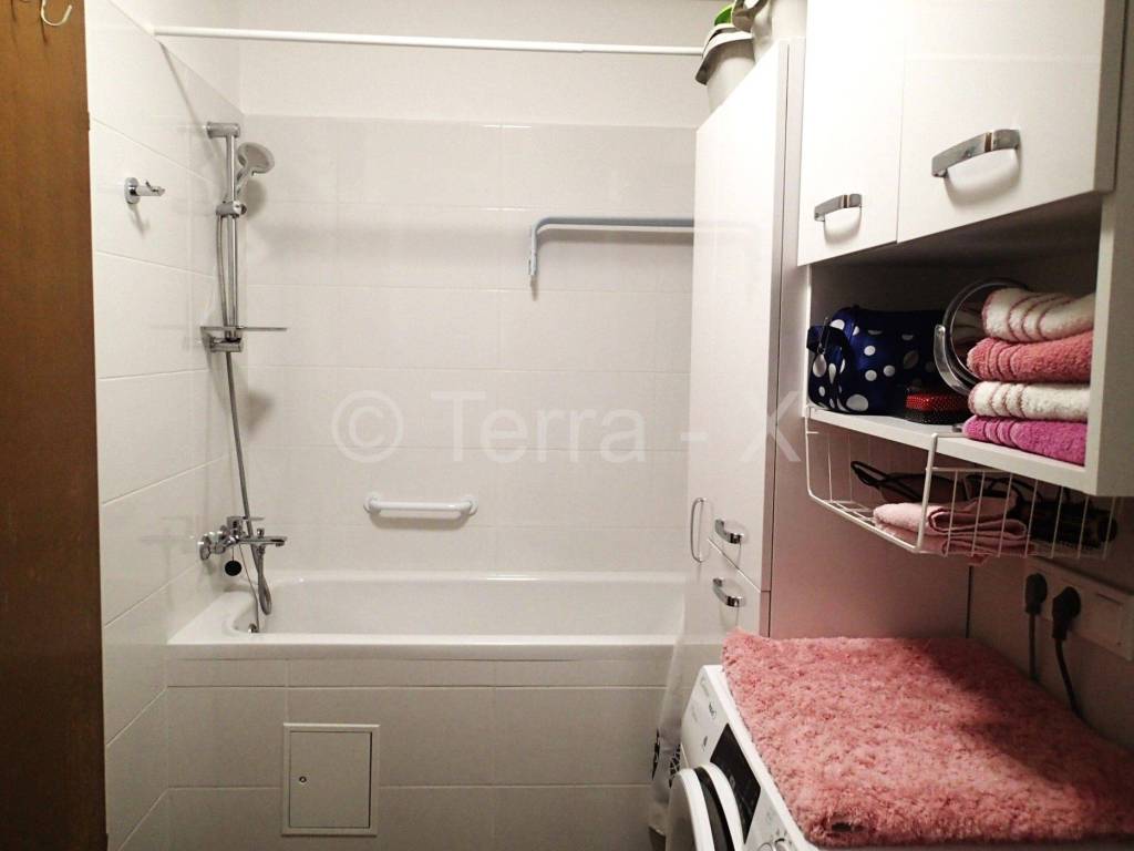 Stan viseetazni, Prodaja, Zagreb, Stenjevec