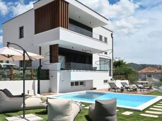 Luksuzna kuća, Prodaja, Klis, Klis