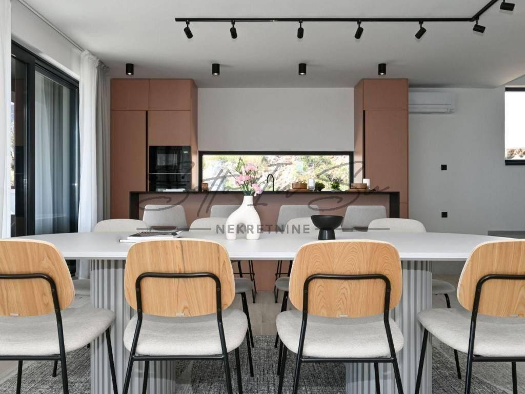 Luksuzna kuća, Prodaja, Klis, Klis