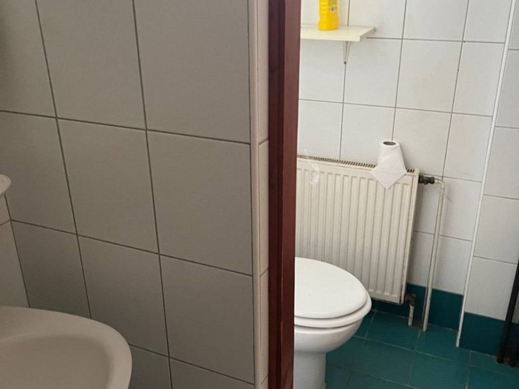 Lokal, Prodaja, Podturen, Miklavec