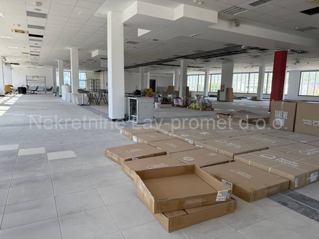 Poslovna zgrada, Najam, Solin - Okolica, Mravince