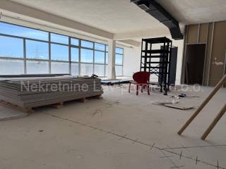 Poslovna zgrada, Najam, Solin - Okolica, Mravince